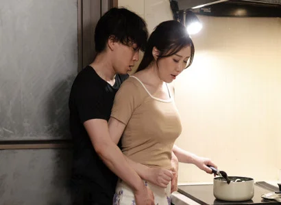 Vợ kế của cha dâng hiến cho con chồng